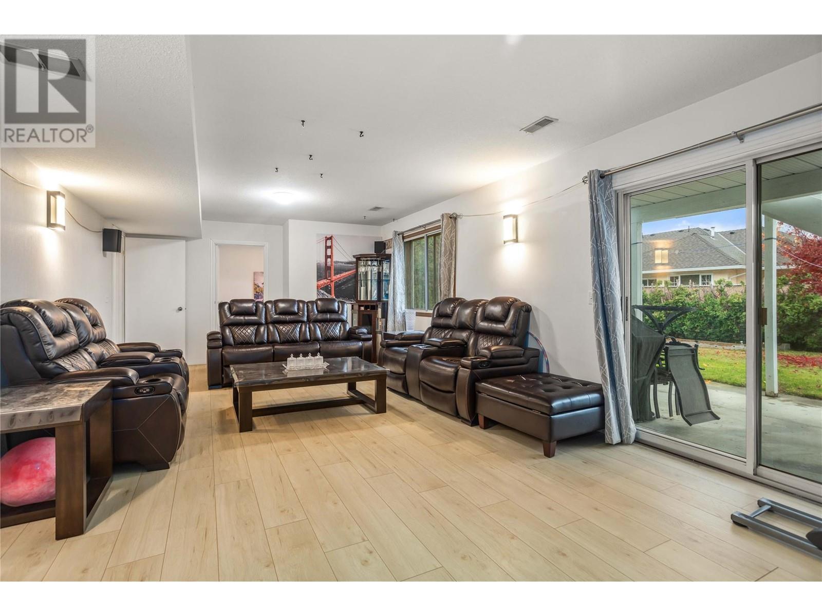 1730 Simpson Court. Kelowna, British Columbia