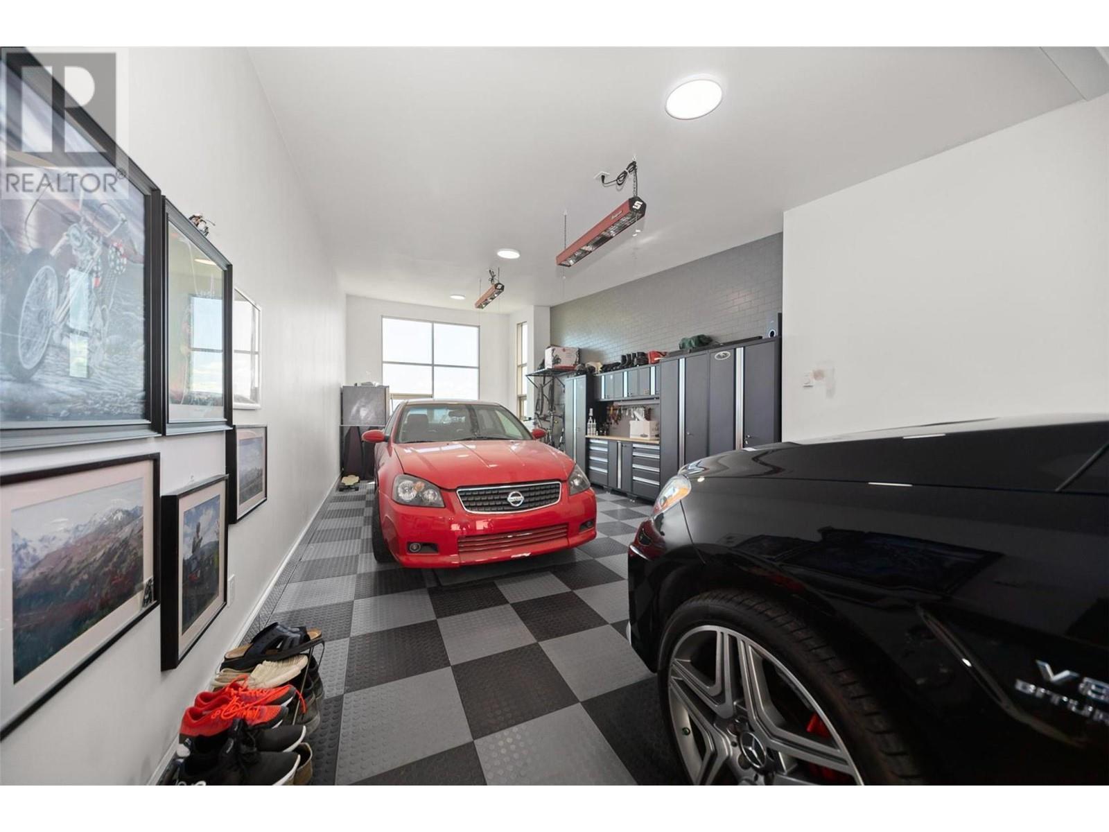 1737 Scott Crescent. West Kelowna, British Columbia