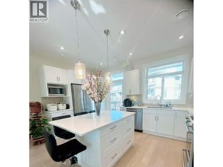 1102 Cameron Avenue Unit# 26. Kelowna, British Columbia