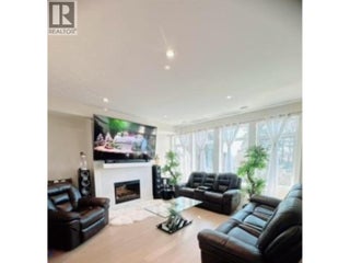 1102 Cameron Avenue Unit# 26. Kelowna, British Columbia