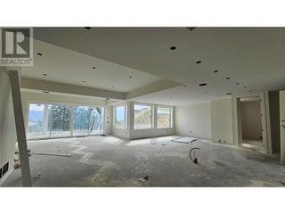 1122 Carnoustie Drive. Kelowna, British Columbia