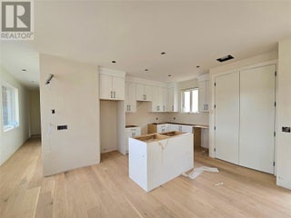 1122 Carnoustie Drive. Kelowna, British Columbia