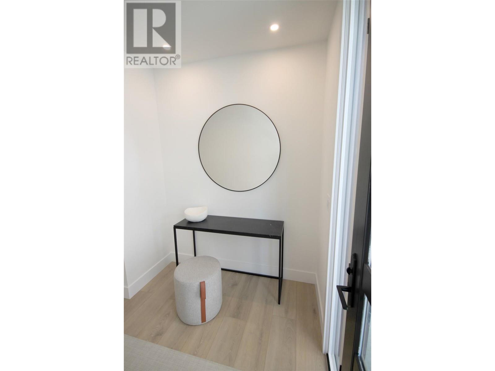 7920 Kidston Road Unit# 3. Coldstream, British Columbia