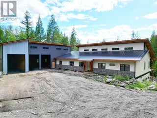 40 Lidstone Road. Salmon Arm, British Columbia