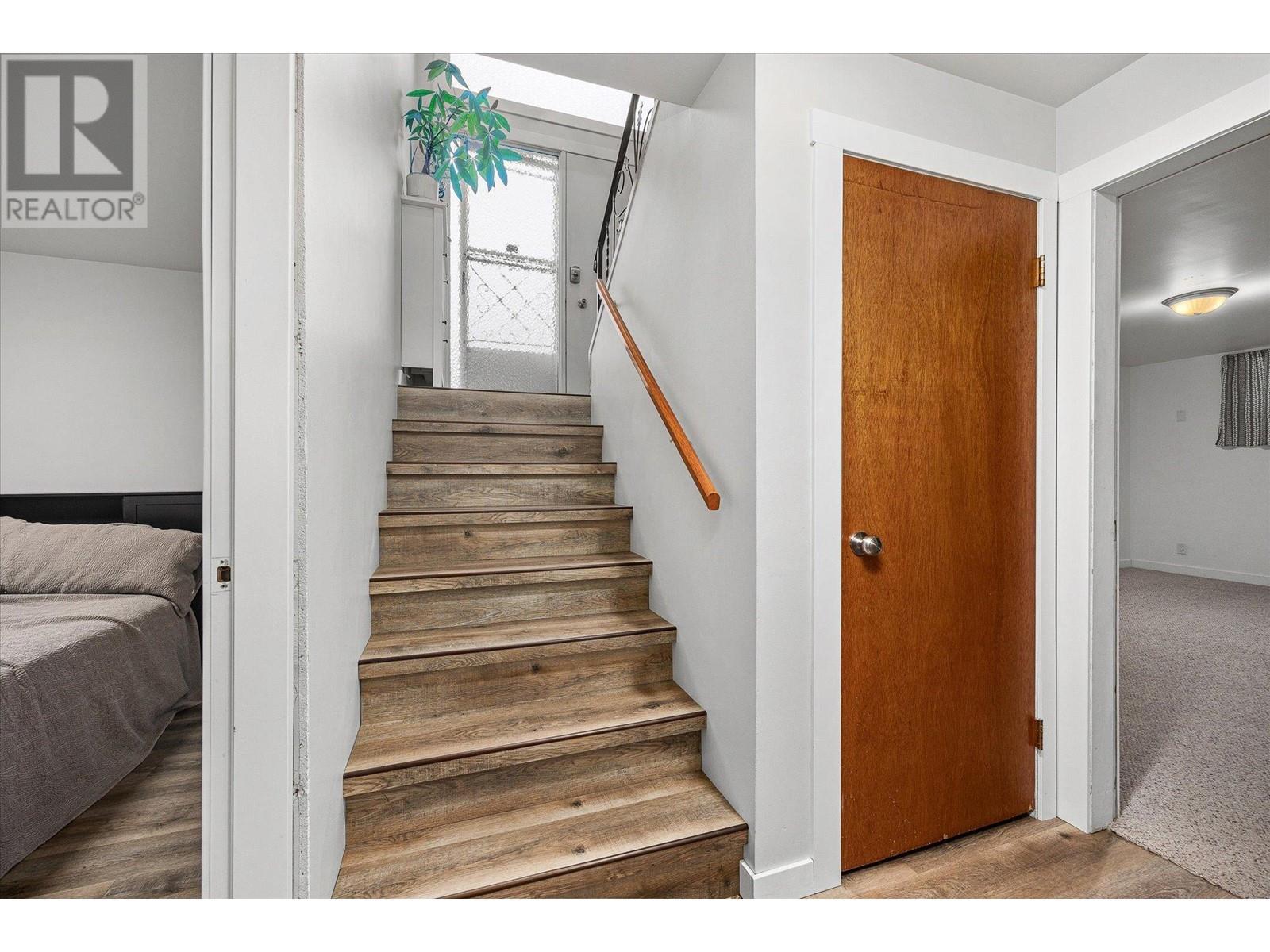 450 Mcdonald Road. Kelowna, British Columbia