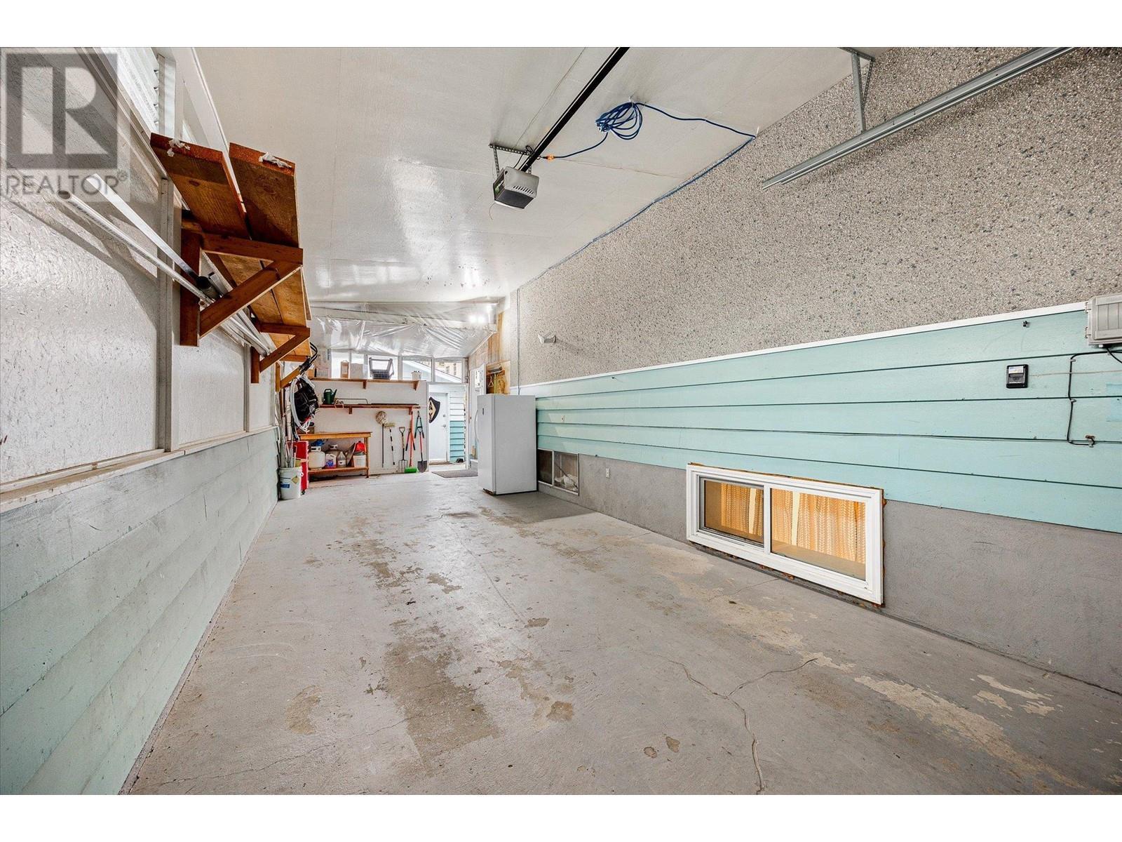 450 Mcdonald Road. Kelowna, British Columbia