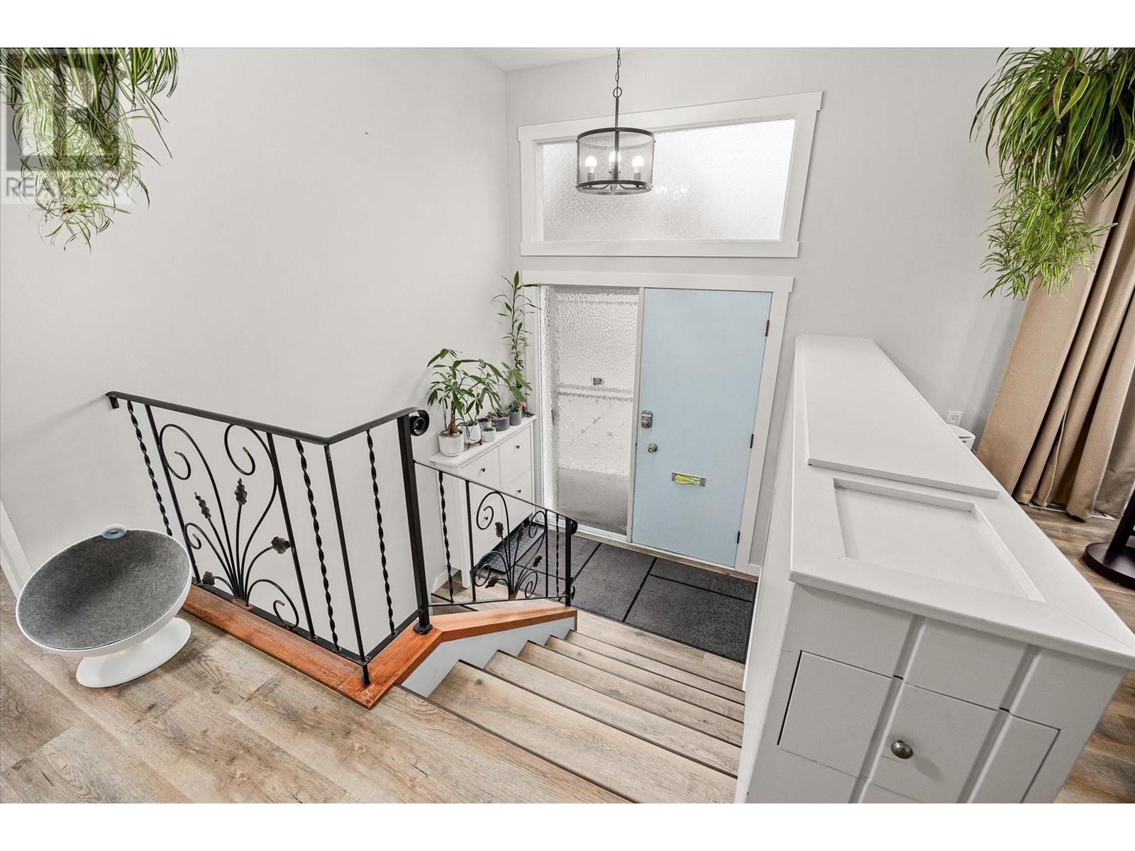 450 Mcdonald Road. Kelowna, British Columbia