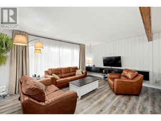 450 Mcdonald Road. Kelowna, British Columbia