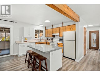 450 Mcdonald Road. Kelowna, British Columbia