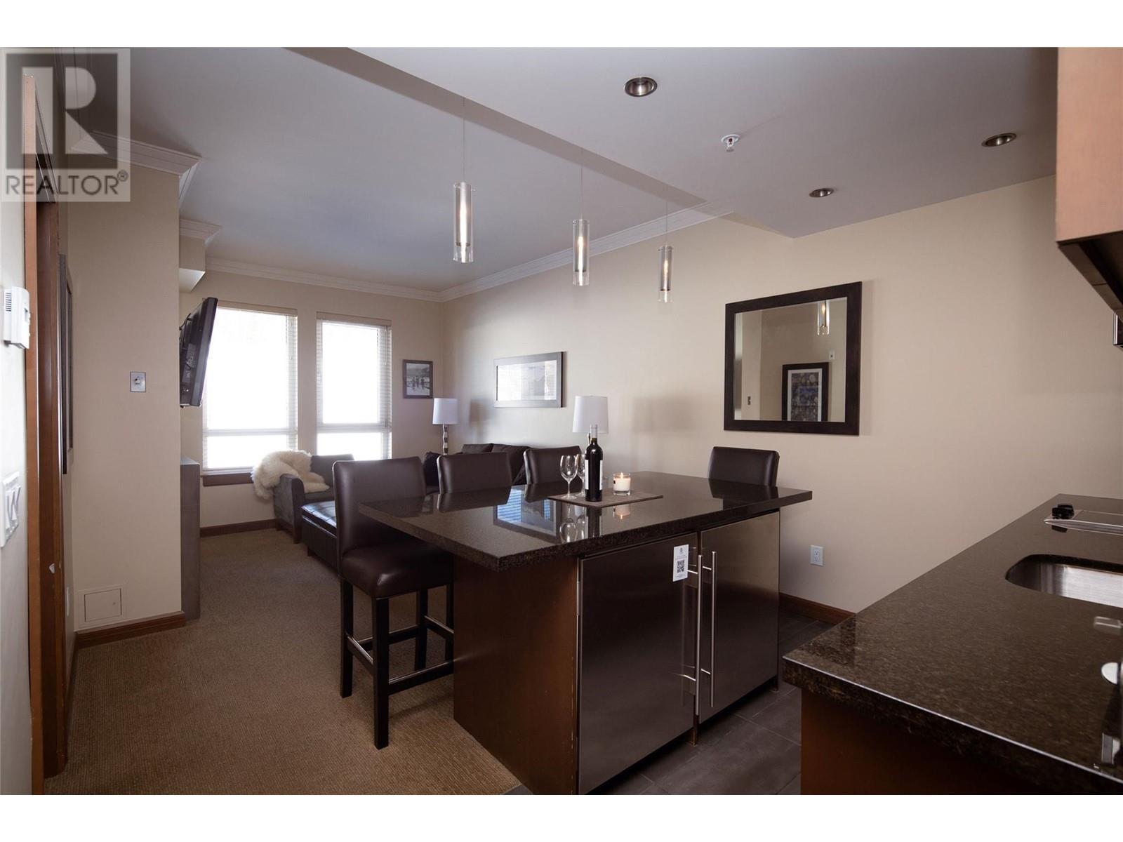 2950 Camozzi Road Unit# 2533. Revelstoke, British Columbia