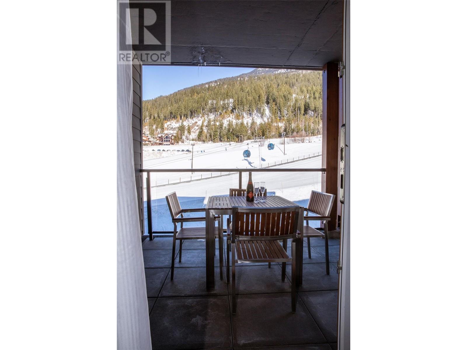 2950 Camozzi Road Unit# 2533. Revelstoke, British Columbia