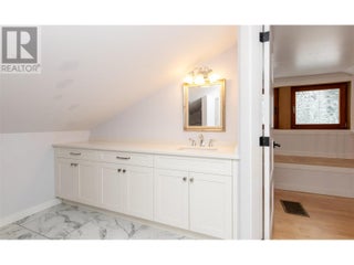 100 Lidstone Road. Salmon Arm, British Columbia