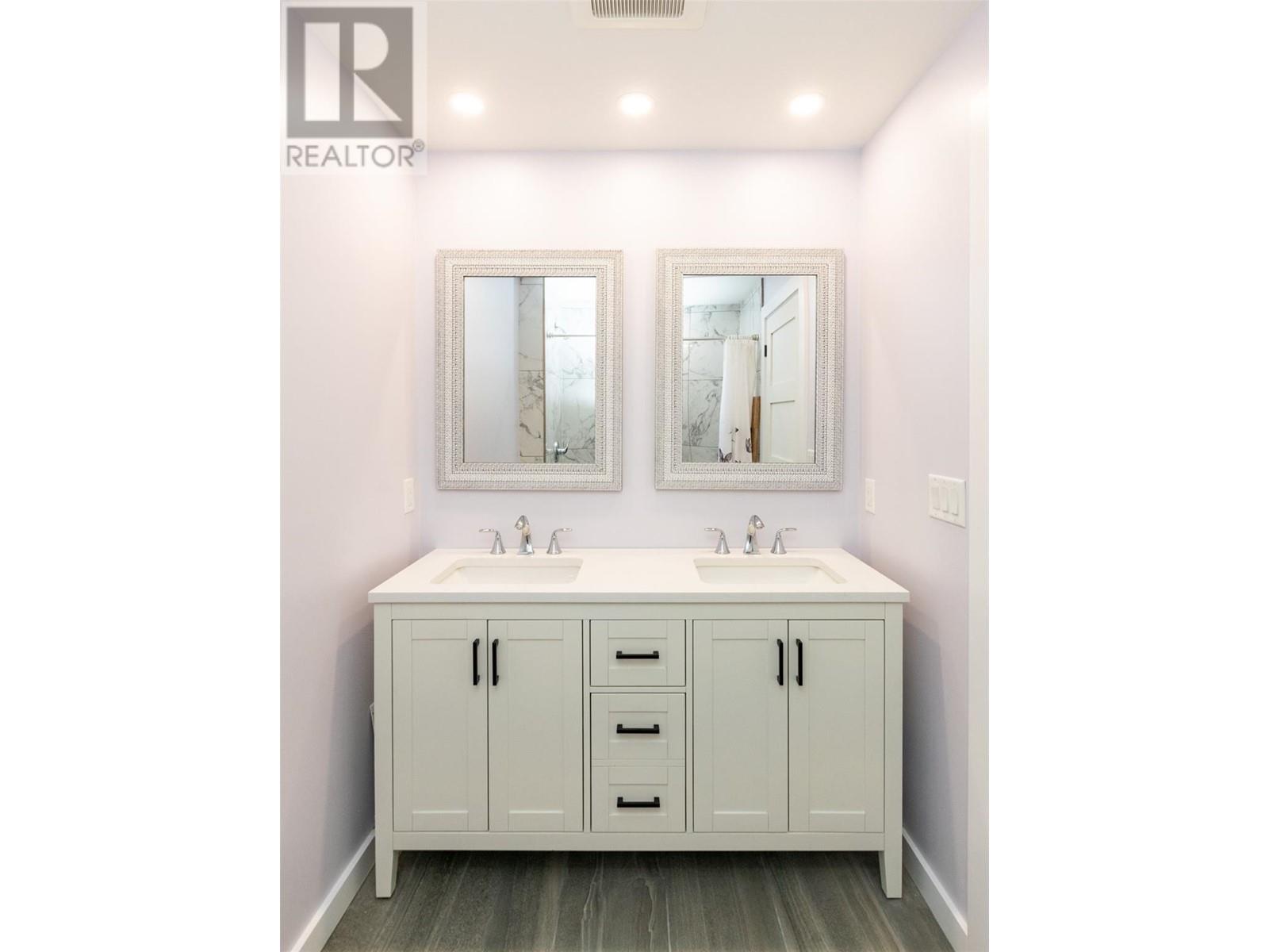 100 Lidstone Road. Salmon Arm, British Columbia