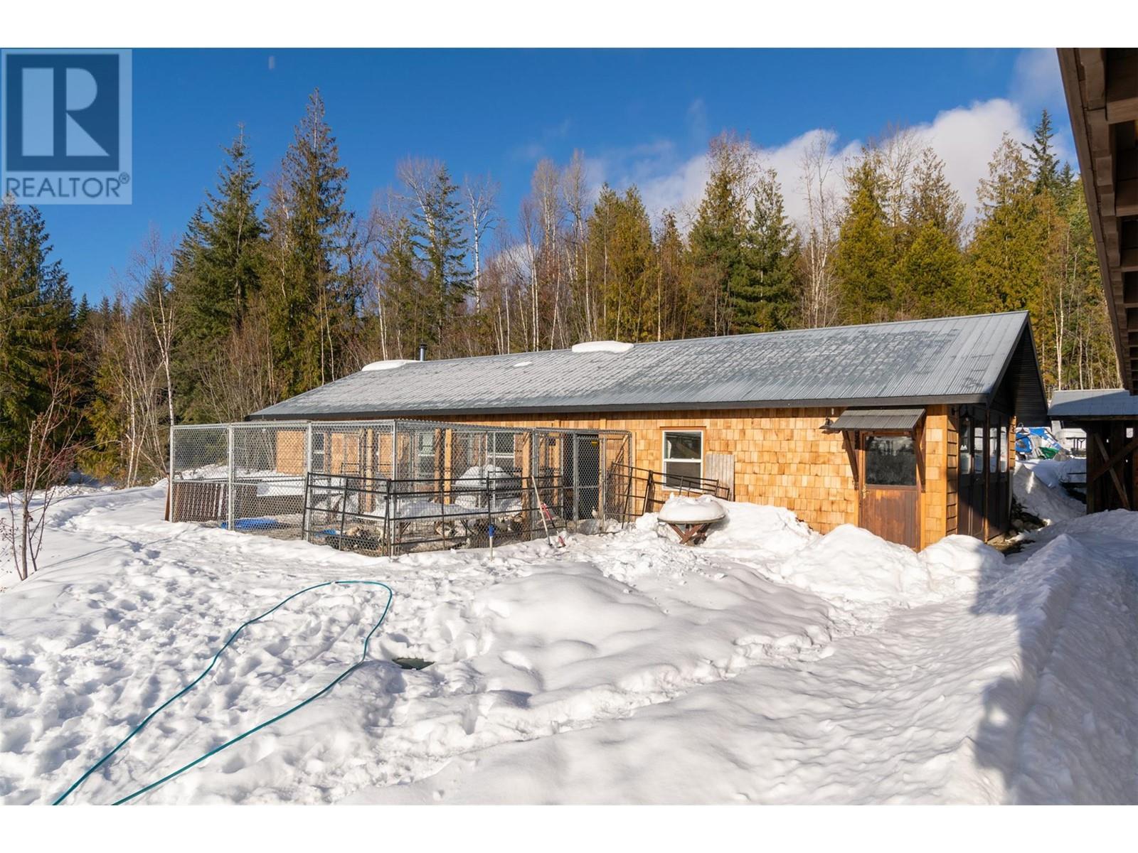 100 Lidstone Road. Salmon Arm, British Columbia