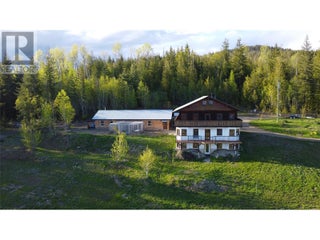 100 Lidstone Road. Salmon Arm, British Columbia