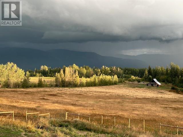 100 Lidstone Road. Salmon Arm, British Columbia