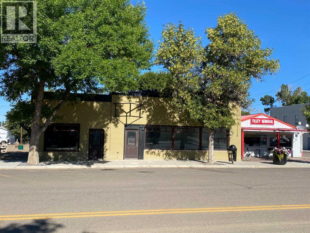 165 Centre Street, Tilley