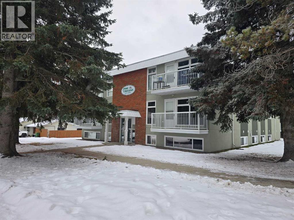 1, 414 41 Street, Edson