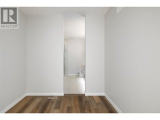 595 Vineyard Way N Unit# 9. Vernon, British Columbia