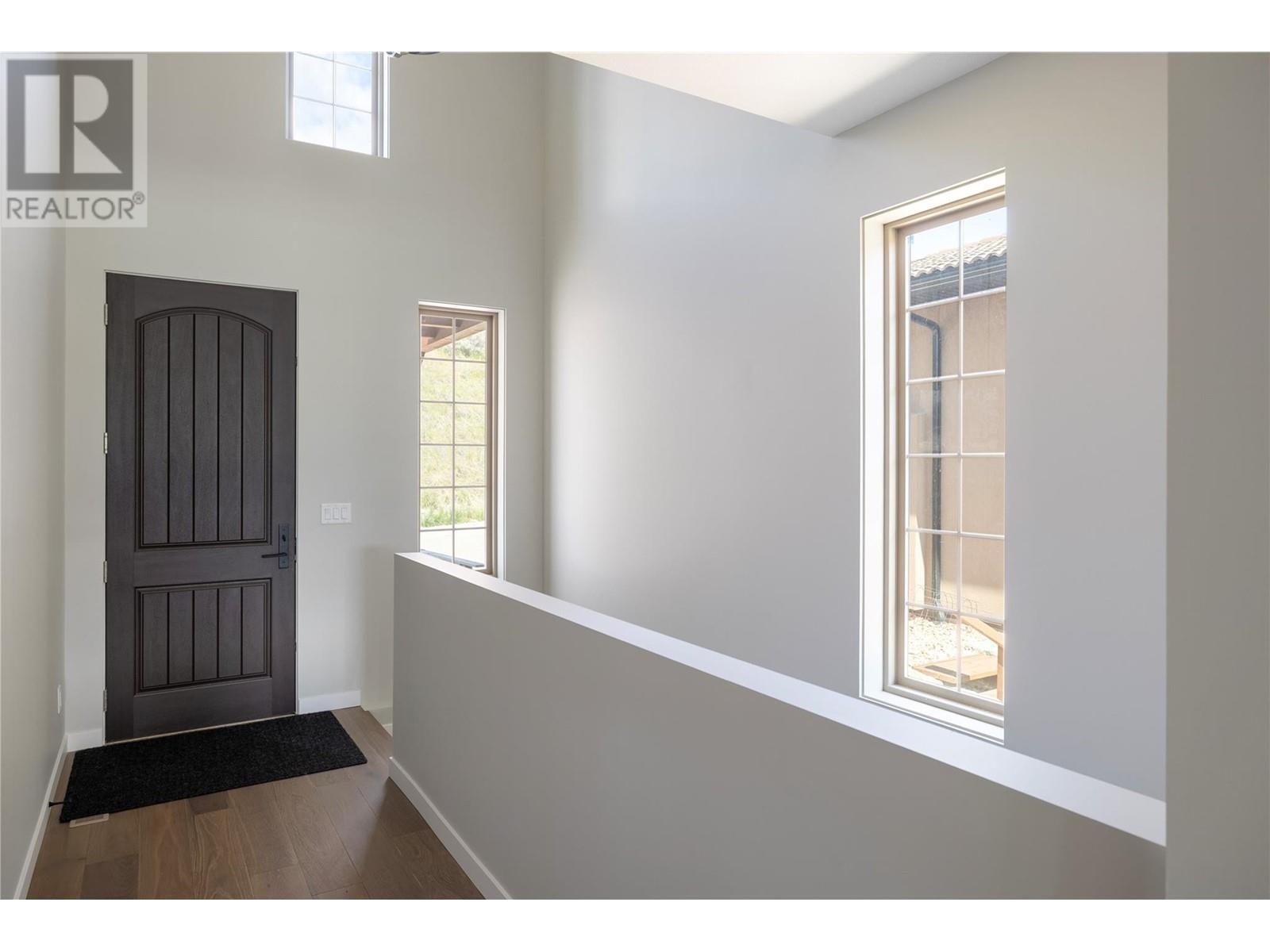 595 Vineyard Way N Unit# 9. Vernon, British Columbia