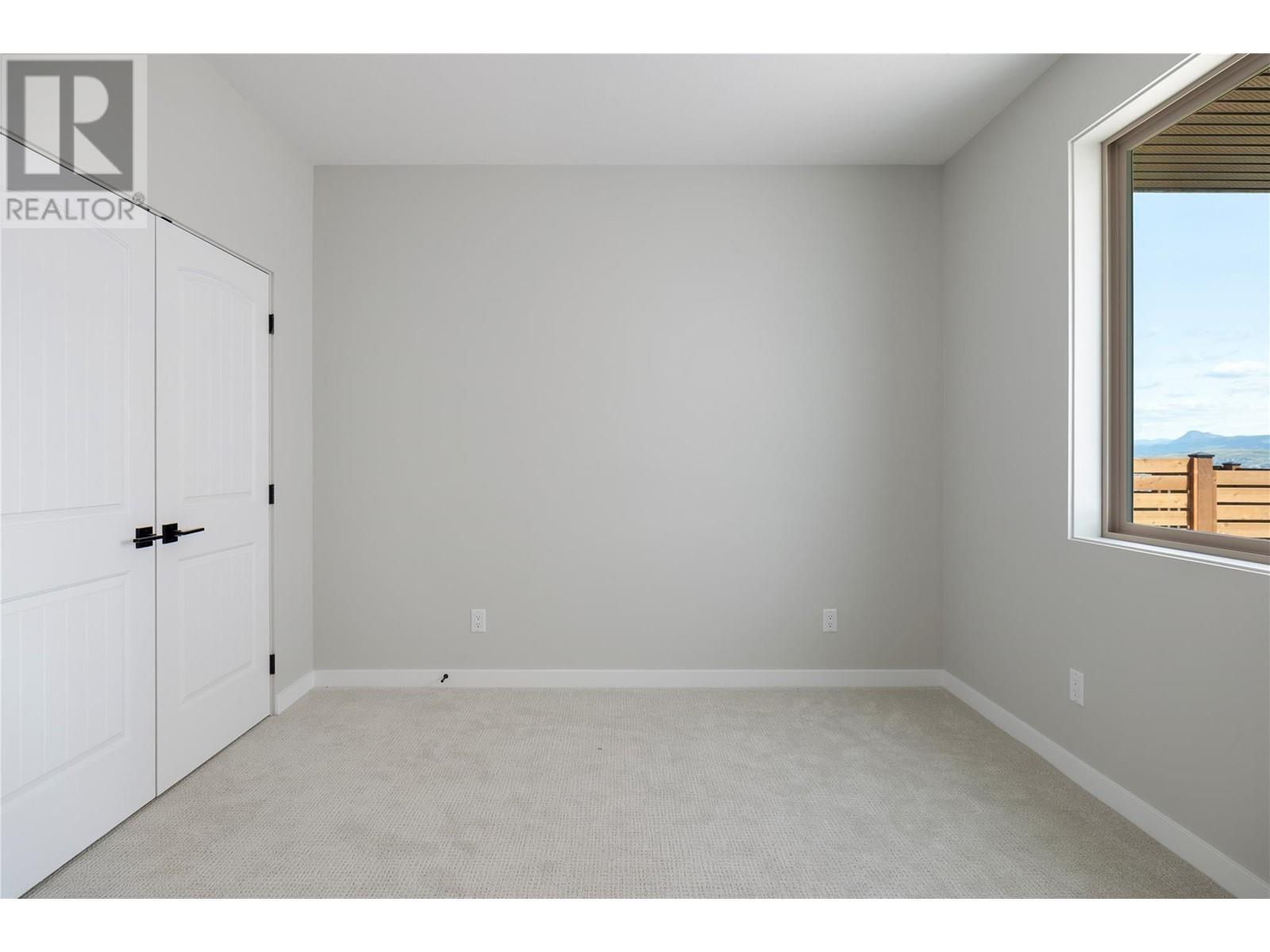 595 Vineyard Way N Unit# 9. Vernon, British Columbia