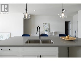 595 Vineyard Way N Unit# 9. Vernon, British Columbia