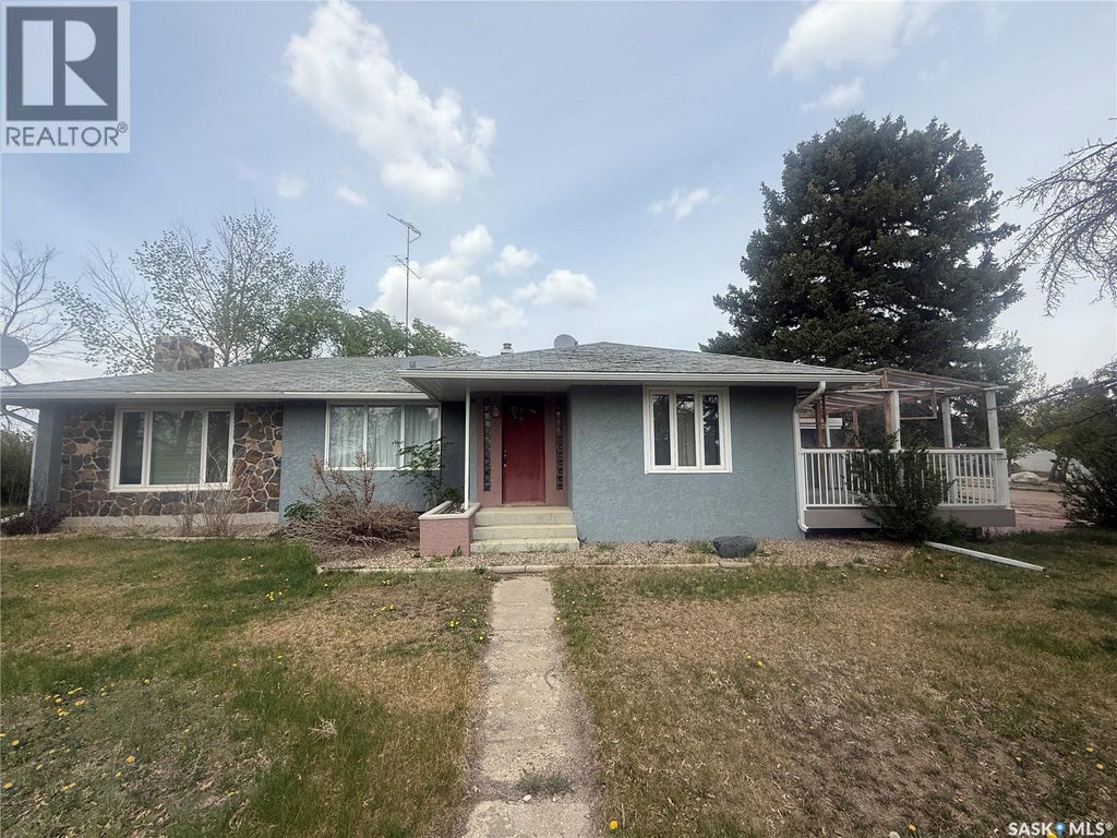 Wills Acreage, Frontier