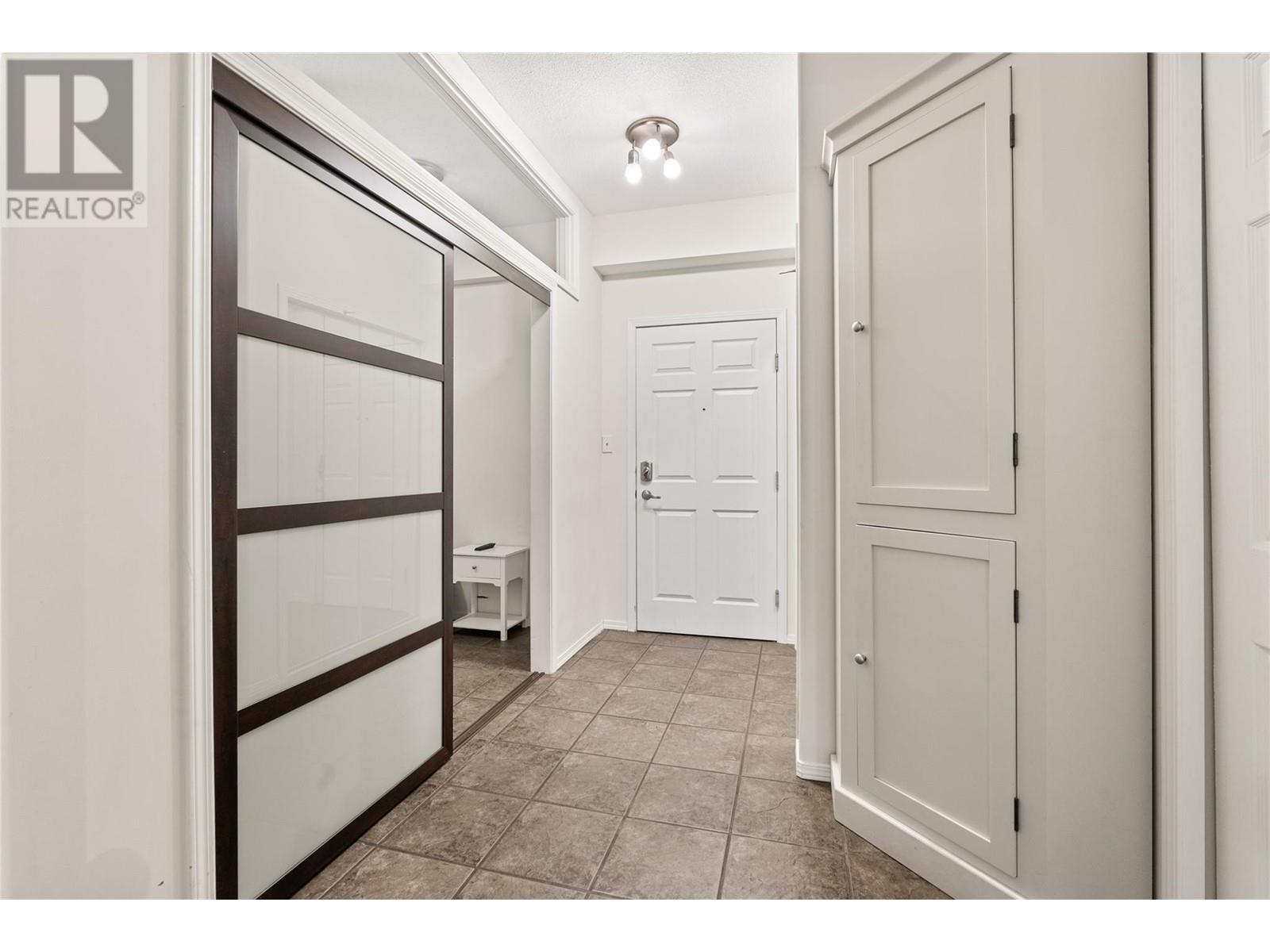 1128 Sunset Drive Unit# 303. Kelowna, British Columbia