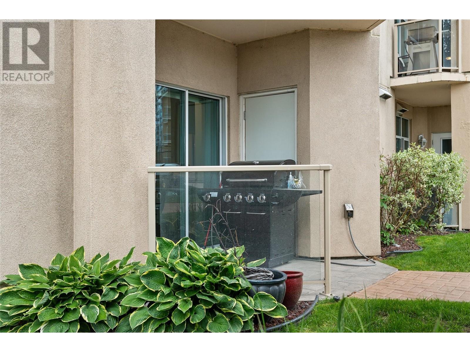 1128 Sunset Drive Unit# 303. Kelowna, British Columbia