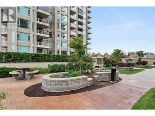 1128 Sunset Drive Unit# 303. Kelowna, British Columbia