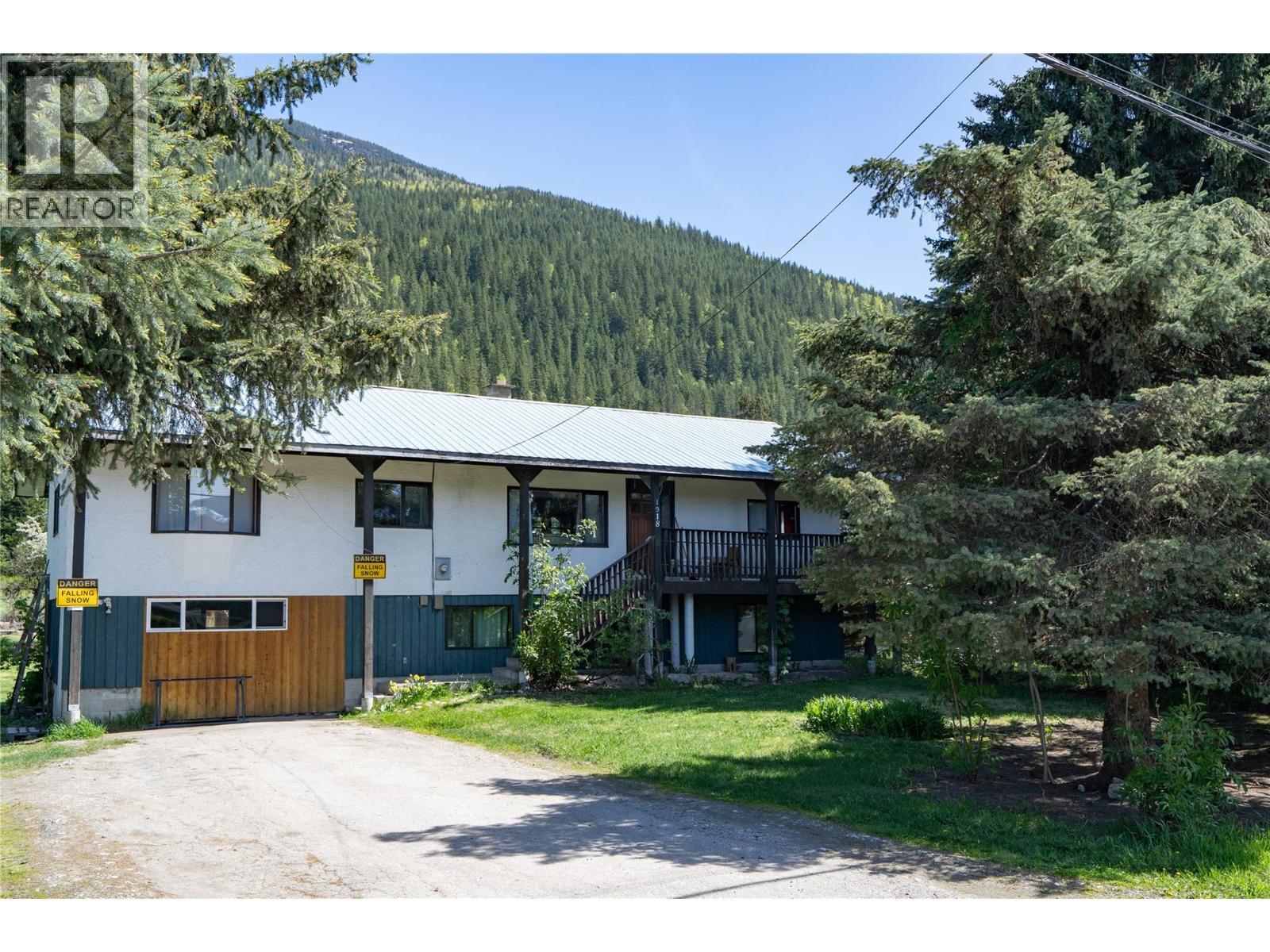 1918 Camozzi Road. Revelstoke, British Columbia