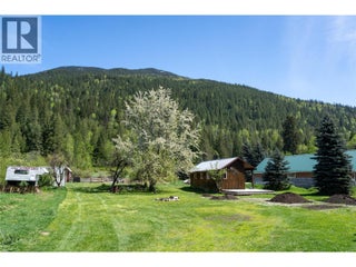 1918 Camozzi Road. Revelstoke, British Columbia