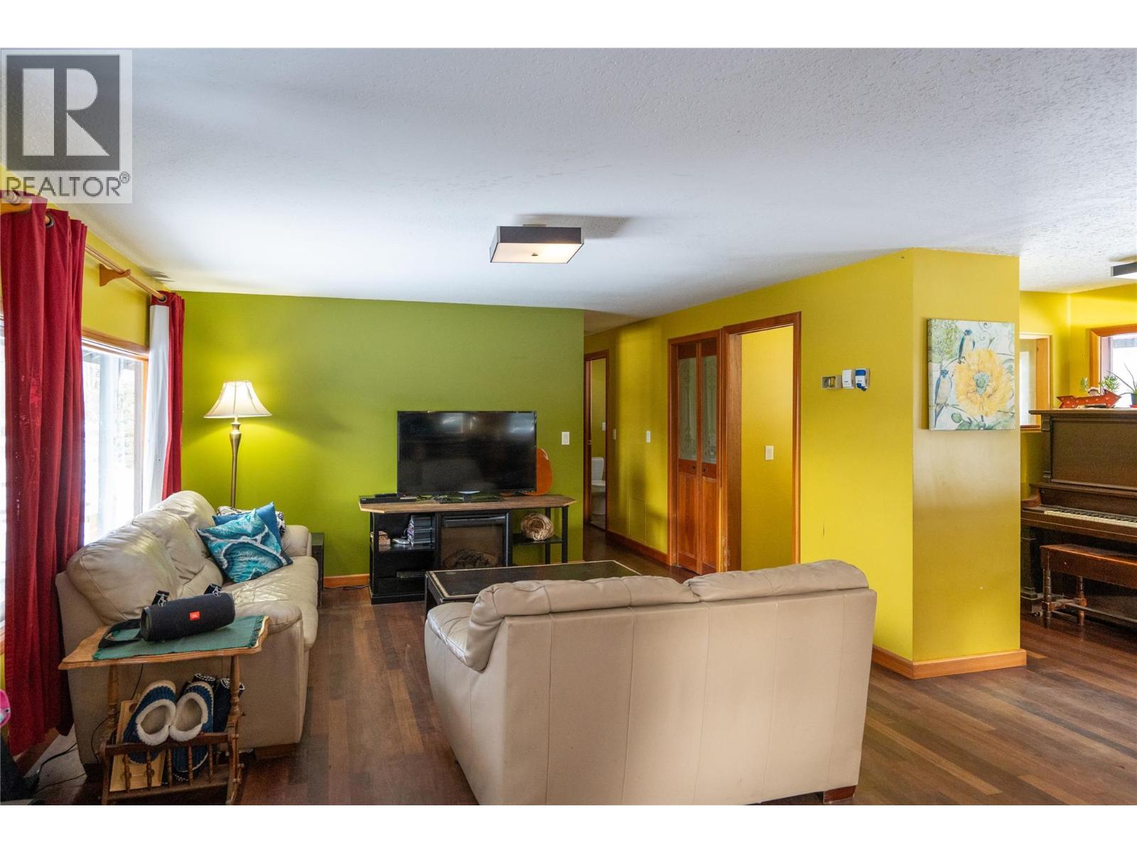 1918 Camozzi Road. Revelstoke, British Columbia