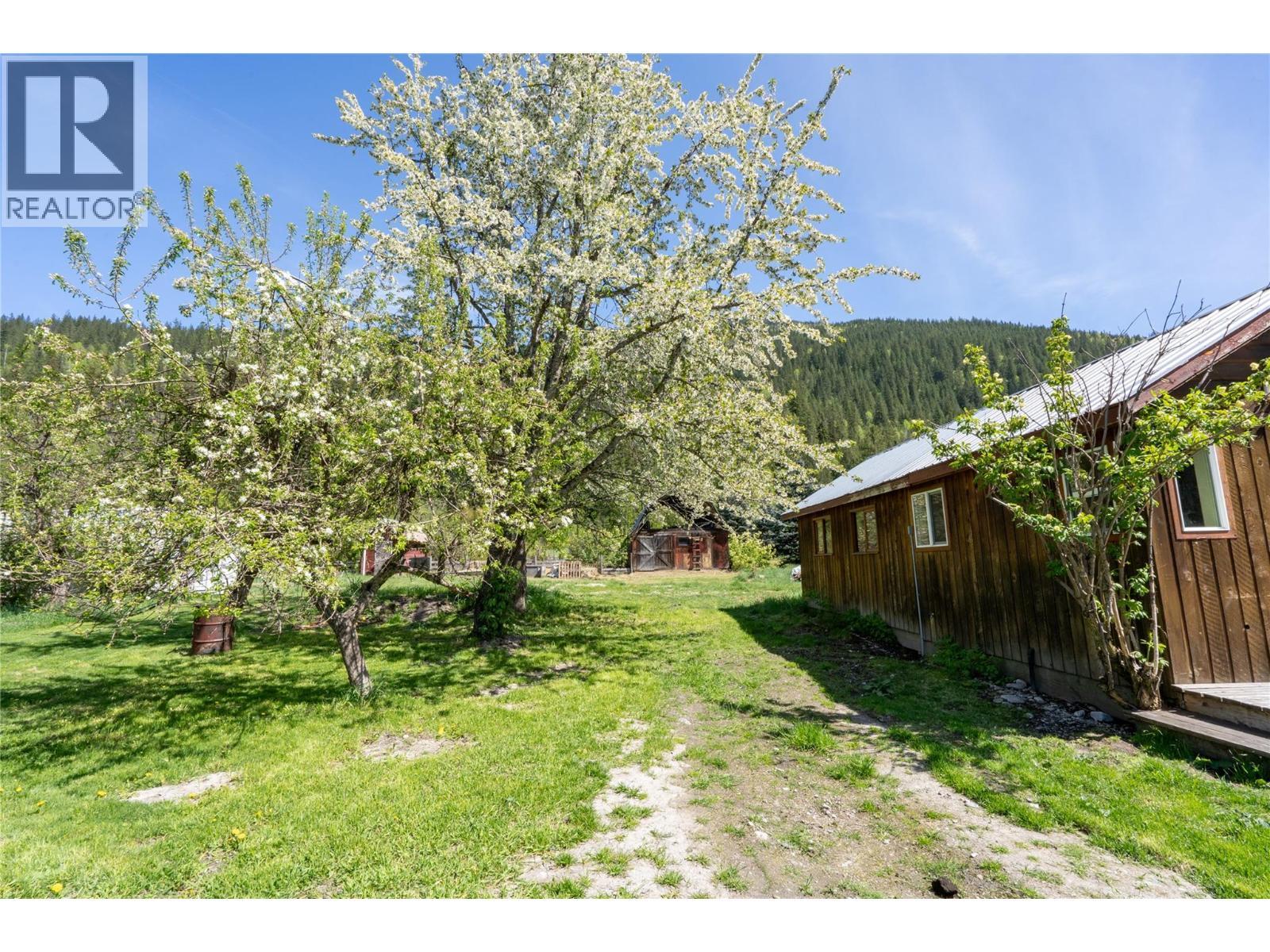 1918 Camozzi Road. Revelstoke, British Columbia