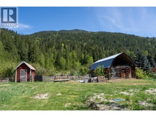 1918 Camozzi Road. Revelstoke, British Columbia