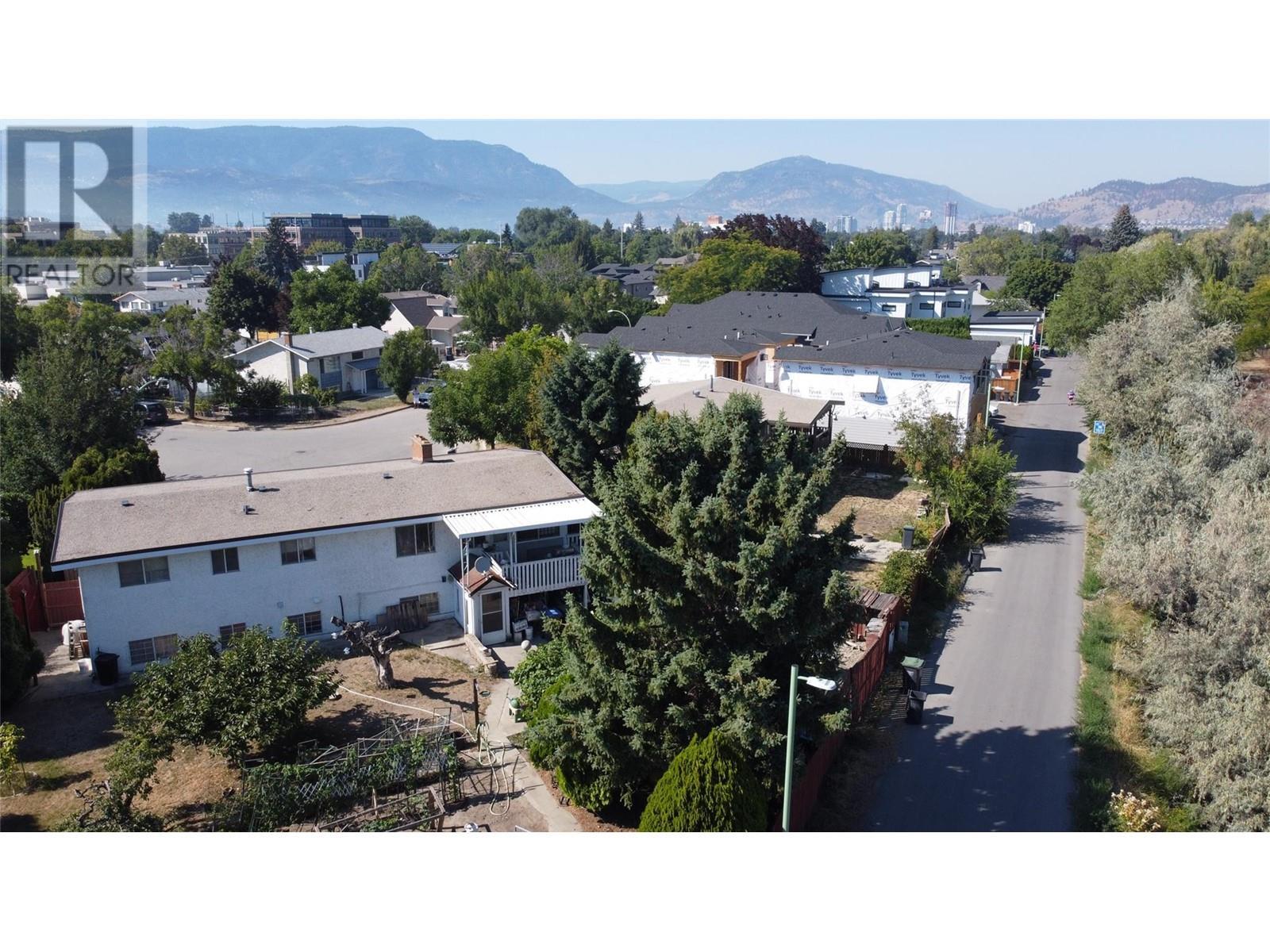 766 Coopland Crescent. Kelowna, British Columbia