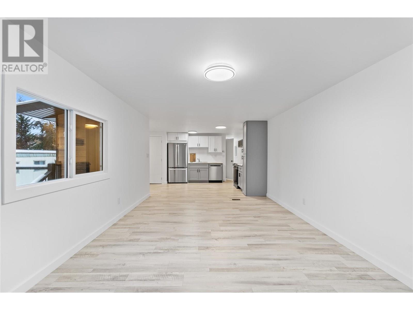 4061 11 Avenue Ne Unit# 10. Salmon Arm, British Columbia