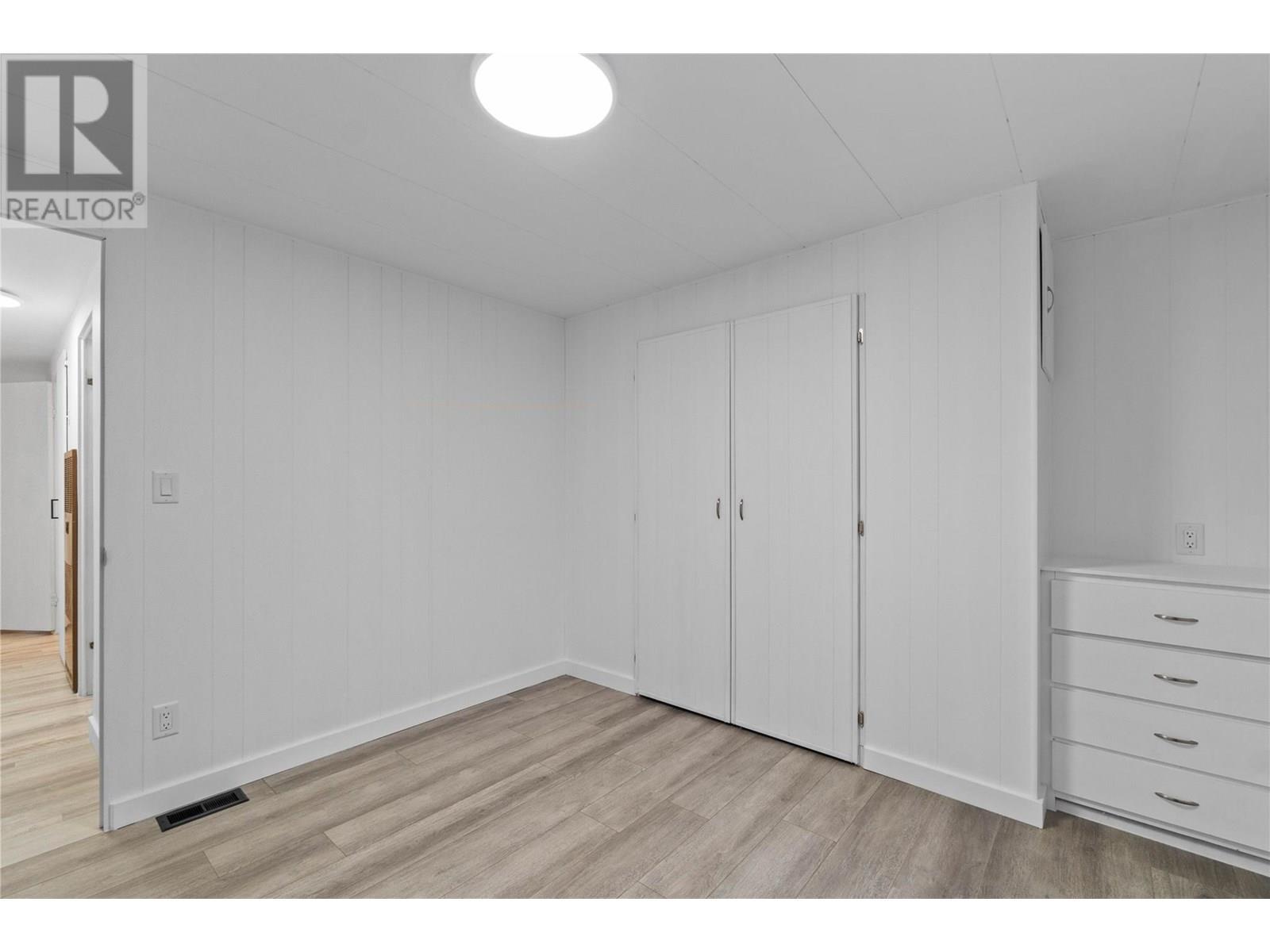 4061 11 Avenue Ne Unit# 10. Salmon Arm, British Columbia