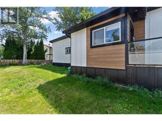 4061 11 Avenue Ne Unit# 10. Salmon Arm, British Columbia