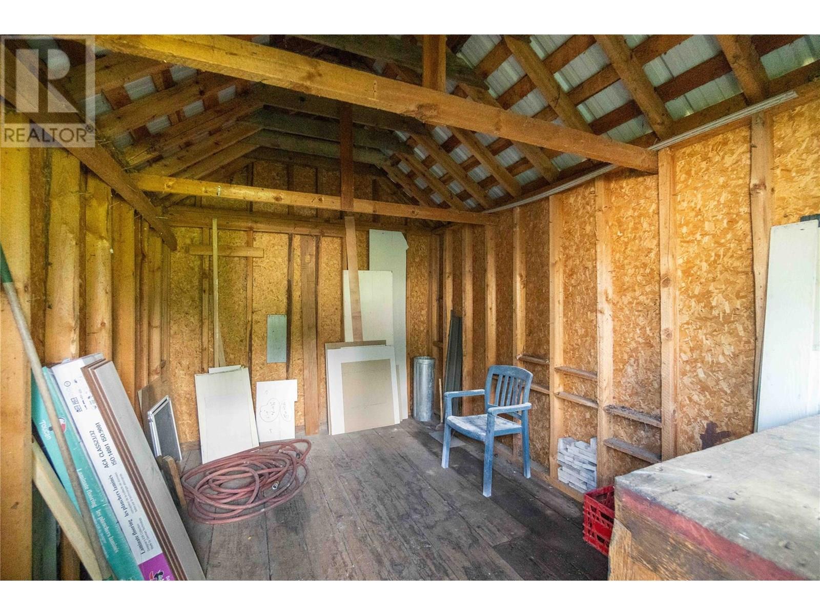 4061 11 Avenue Ne Unit# 10. Salmon Arm, British Columbia