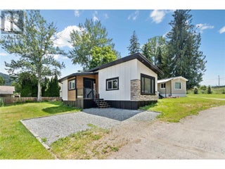 4061 11 Avenue Ne Unit# 10. Salmon Arm, British Columbia