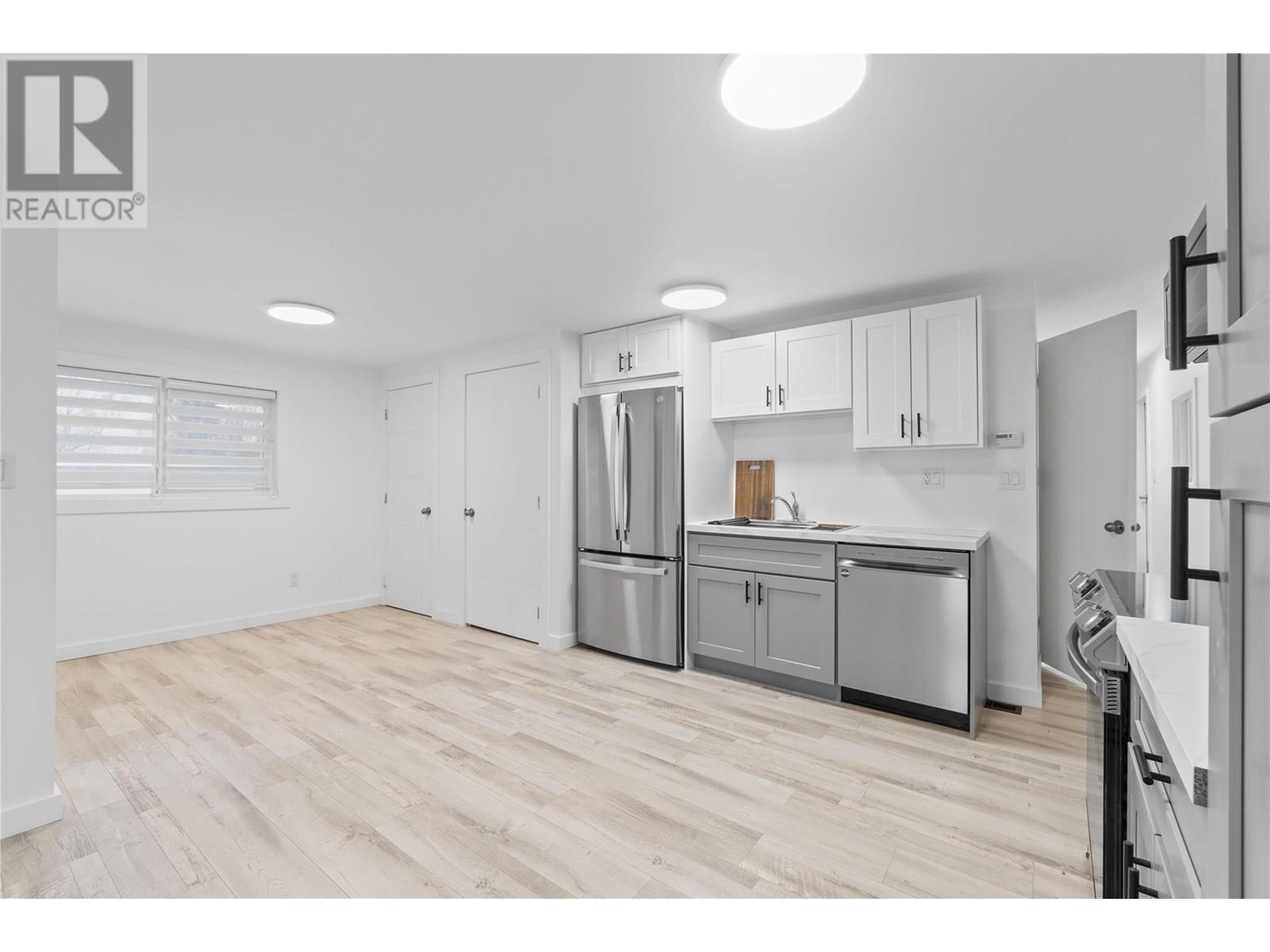 4061 11 Avenue Ne Unit# 10. Salmon Arm, British Columbia