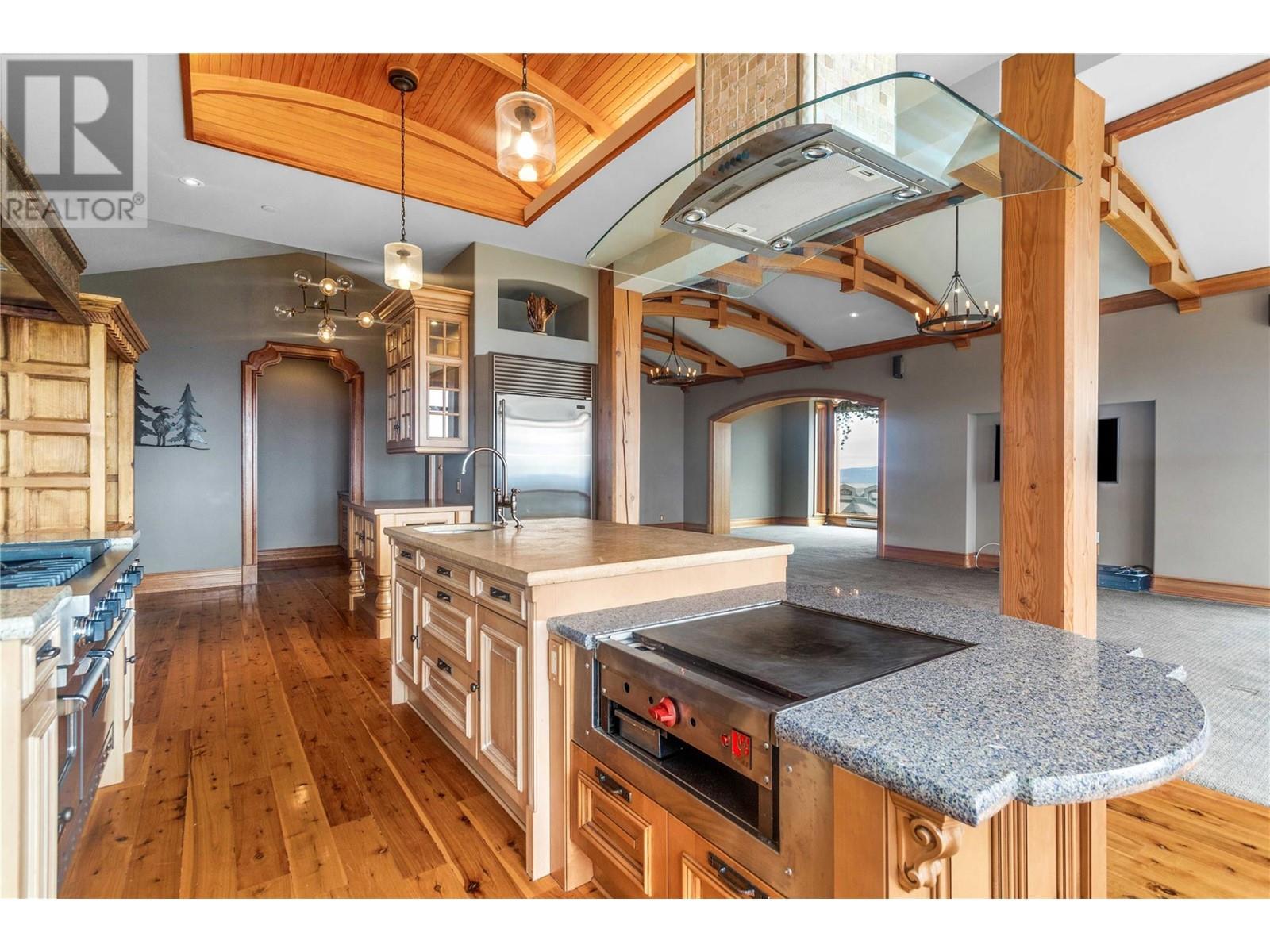 5335 Big White Road Unit# 408. Big White, British Columbia