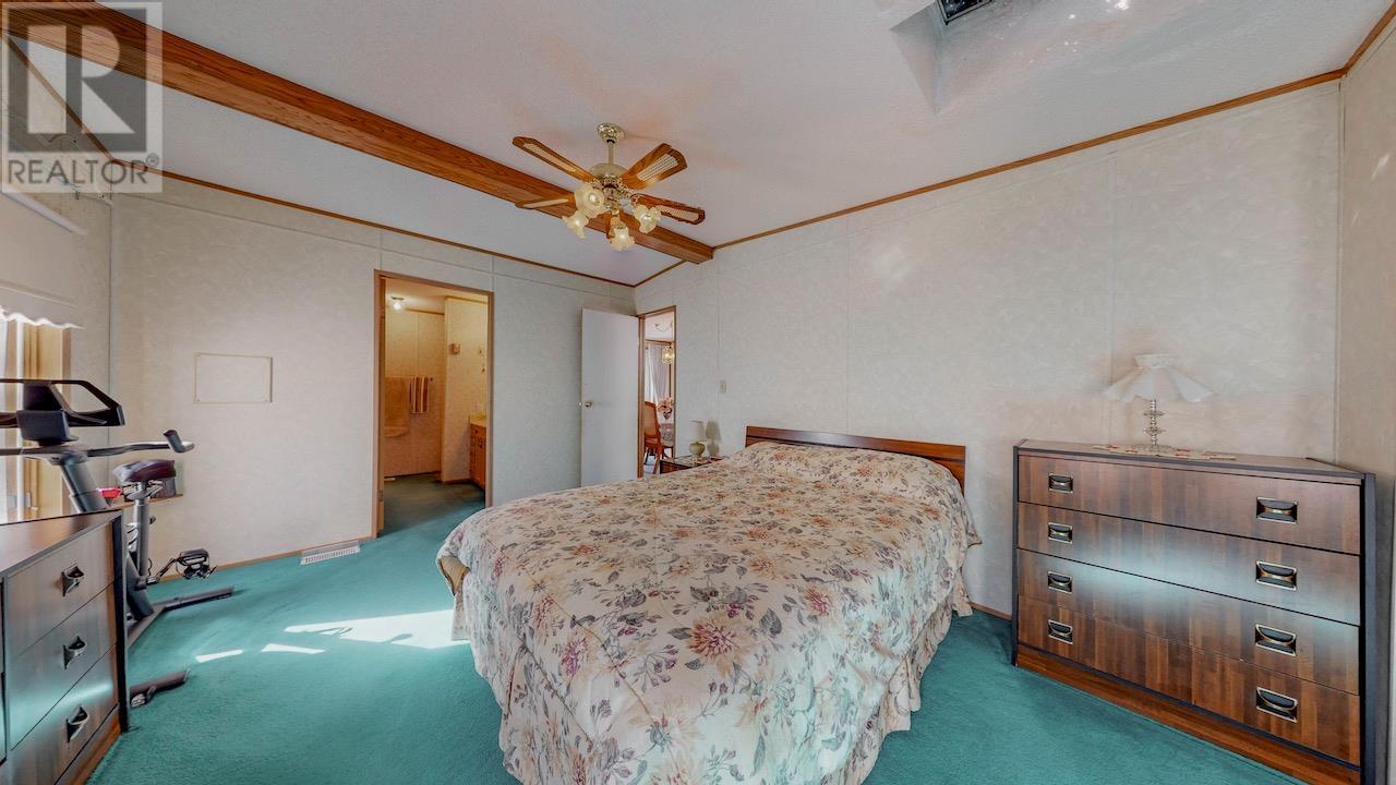 129 Walnut Place. Oliver, British Columbia