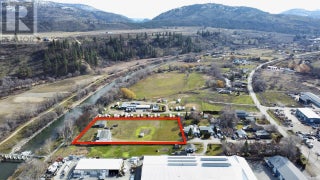 129 Walnut Place. Oliver, British Columbia