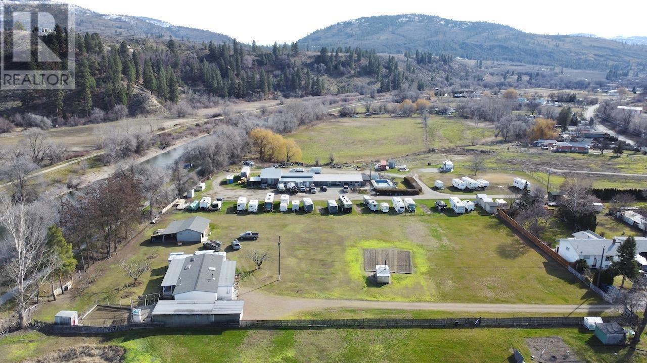 129 Walnut Place. Oliver, British Columbia