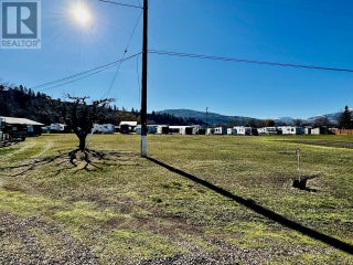 129 Walnut Place. Oliver, British Columbia