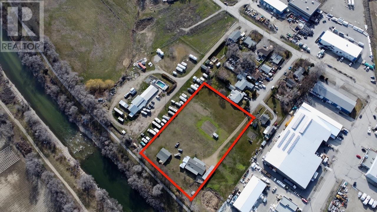 129 Walnut Place. Oliver, British Columbia