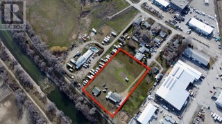 129 Walnut Place. Oliver, British Columbia