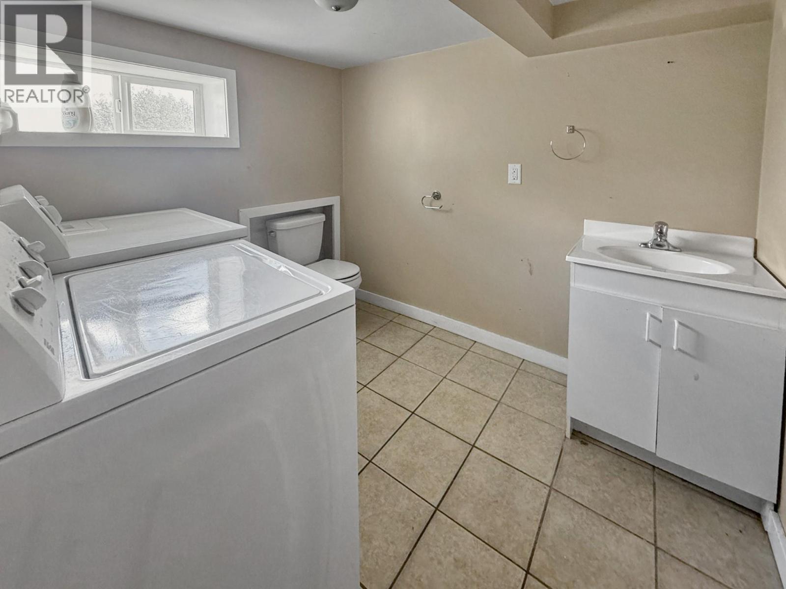 287 Angela Avenue. Princeton, British Columbia